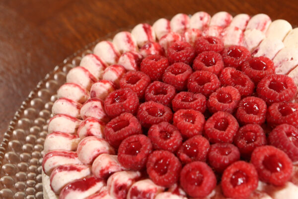 Pavlova Framboise Vanille Grillée – Image 2